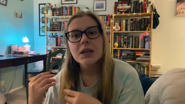 WEEKEND READING VLOG | Reading Hood Feminism, The City We Became, and Sheets смотреть онлайн