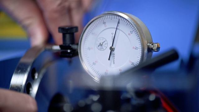 Почему именно ОН? Настольный токарно-винторезный станок по металлу WEISAN WM210F800 смотреть онлайн
