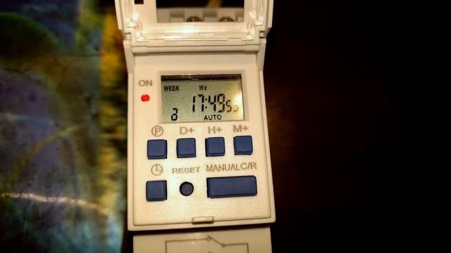 DIN rail time switch THC15A from China смотреть онлайн