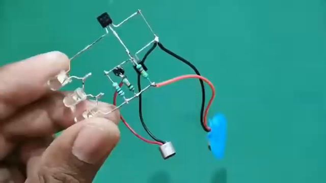 أفضل المشاريع باستخدام Bc547 - Tri AC, RGB LED Photo Diode смотреть онлайн