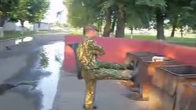 SDC10858.AVI смотреть онлайн