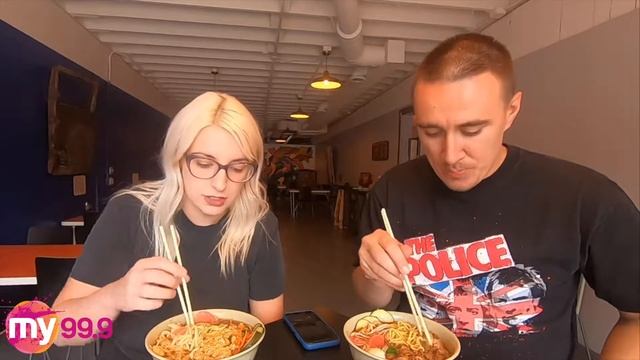 Lindsey's List: Rooster's House of Ramen смотреть онлайн