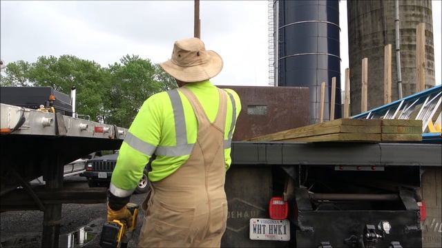 Building Sides for my 1984 GMC Brigadier Flatbed Truck - the 'Deputy Commander' смотреть онлайн