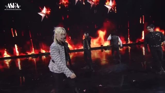 [Stray Kids] Super Bowl+ Social Path +특(S-Class)+ 대상 앵콜 ASEA 2024 смотреть онлайн