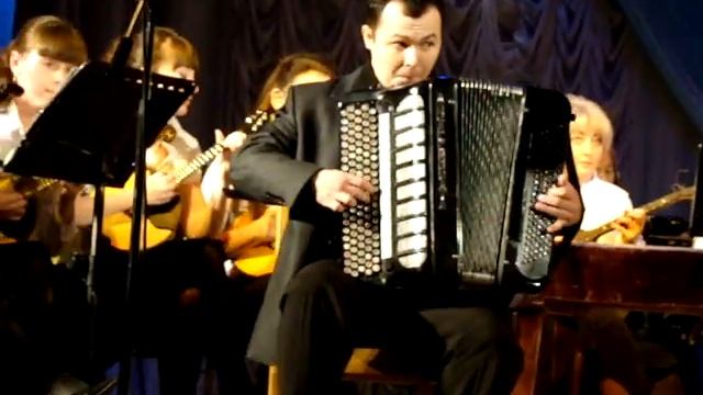 Виктор Власов "Шаги" смотреть онлайн