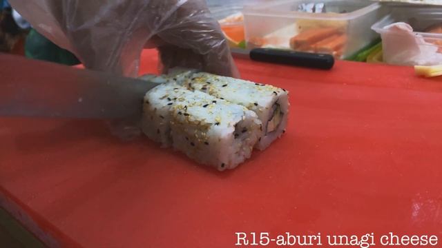 🍣🍣🍣 How to make unagi (eel) cheese roll - Fujin sushi смотреть онлайн