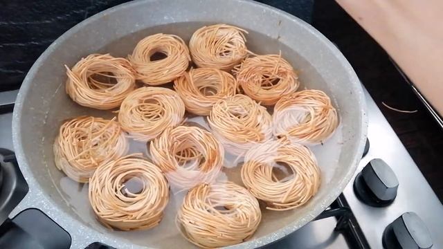 Пальчики оближешь! #быстрыерецепты #quick #pasta #макароны смотреть онлайн