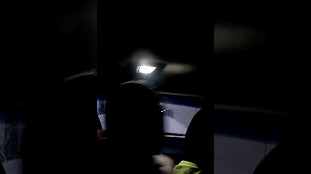 ВЛОГ//8 МАРТА//ГУЛЯЮ//БУТЕРБРОД//ПОДАРКИ// смотреть онлайн