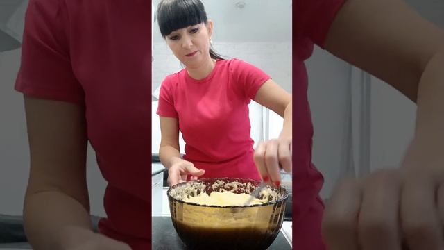 "Бабка" в горшочках смотреть онлайн