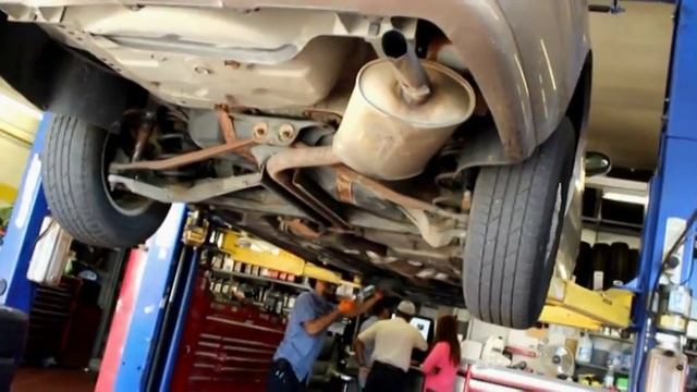 2002 Buick LeSabre Lower Control Arm replacement 4 Oct 2017+ смотреть онлайн