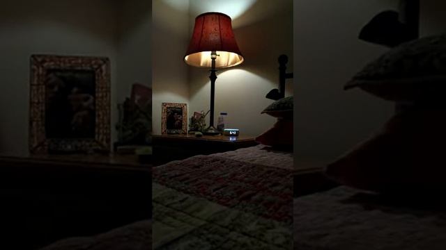 Kasa Smart Bulb, 850 Lumens, Full Color Changing Dimmable WiFi LED Light Bulb Compatible with Alexa смотреть онлайн