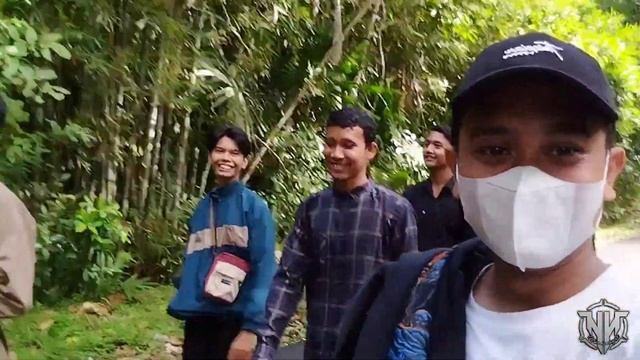DI HUTAN KOK ADA PANTAI ⁉️ Vlog Jalan Jalan Ke Alas Purwo Terbaru 2024 - (PART 2)pp смотреть онлайн