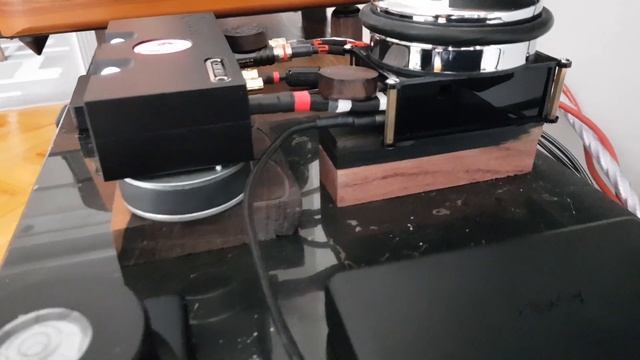 Chord Qutest DAC+ Raspberry Pi3 Streamer смотреть онлайн