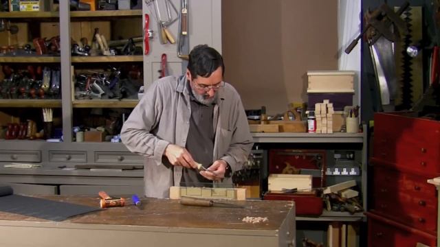 10. Cutting A Mortise - Mortise Chisel Vs Bevel Edge Chisel｜Paul Sellers