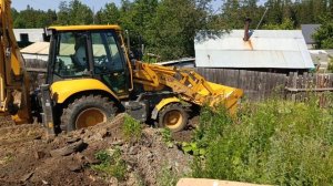 ЭКСКАВАТОР ПОГРУЗЧИК LGCE B877F. Работа в + 35 градус