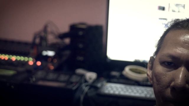 Edelkrone SliderONE Pro & Moza iFocus Wireless Lens Control System смотреть онлайн