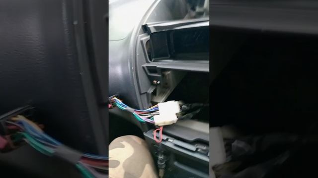 Снятие панели Toyota Opa, замена панели приборов. смотреть онлайн