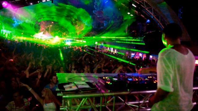 John Dahlback Vs Mondotek - Underground Blink Alive смотреть онлайн