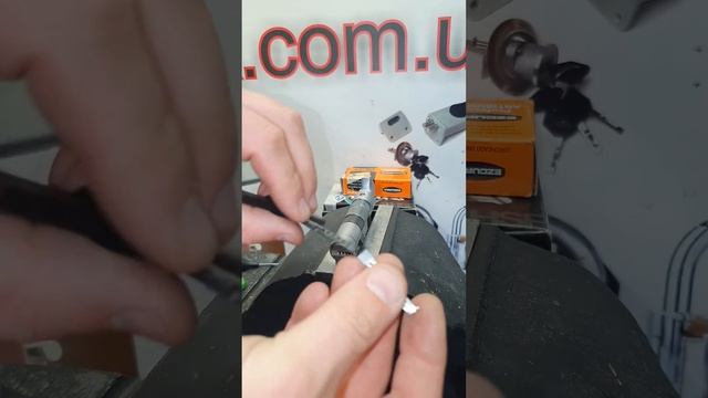 Lock pick Securemme k22 +380933008410 https://Medvejatnik.com.ua смотреть онлайн