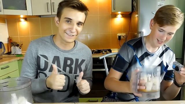 НЕУДАЧНИК И СМУЗИ ЧЕЛЛЕНДЖ| SMOOTHIE CHALLENGE смотреть онлайн