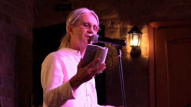 Поэты К. Дмитриенко, С. Нелюбин, Е. Коваленко на проекте 