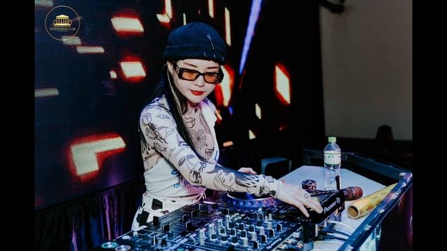 🎵 MIXTURE 2023 NONSTOP 🎵 LERNG Down Shake lt in Club 2K23 🚀 | Rin Walker смотреть онлайн