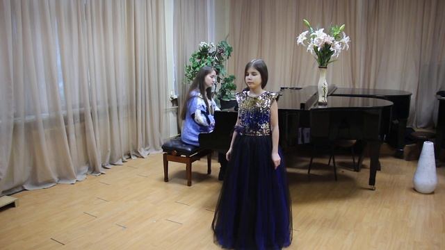 А.Л. Гурилёв - "Домик-крошечка", исполнитель - Захарченко София (10 лет) смотреть онлайн