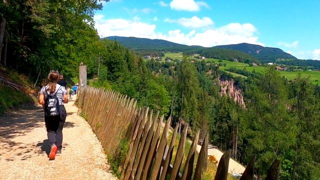 Bolzano & le Piramidi di Terra смотреть онлайн
