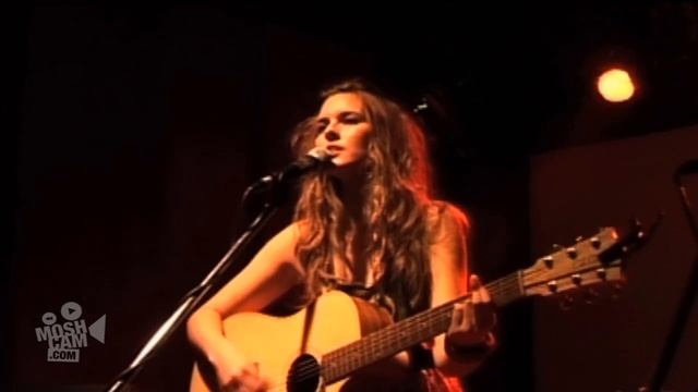 Vanessa Jade "Like A Drum" Live (HD, Official) | Moshcam смотреть онлайн