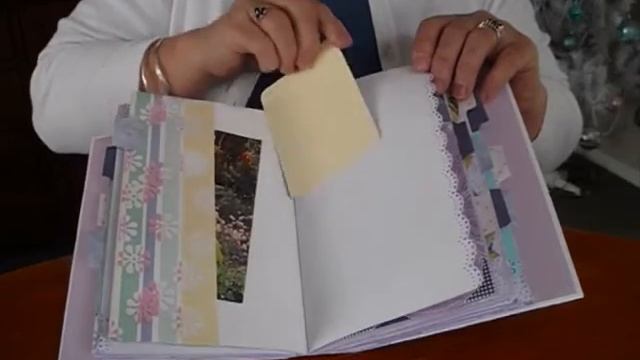 Junk Journal using the Easy Bind Method смотреть онлайн