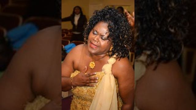 Helena Rabbles - Krokro Moti смотреть онлайн