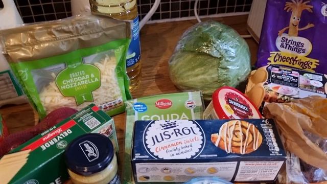 WEEK 3 OF THE £25 FOOD SHOP CHALLENGE ... THIS WEEKS GROCERY HAUL & MEAL PLAN смотреть онлайн