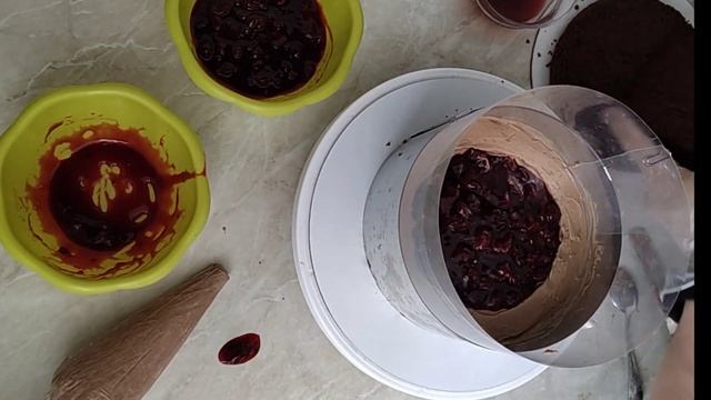 Сборка торта Шоколад - вишня🍫🍒 смотреть онлайн
