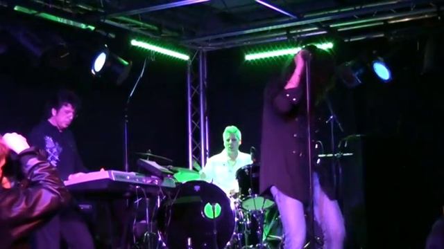 Ozone Baby - Kashmir (Led Zeppelin Tribute) [Rockpile 02/17/2012] смотреть онлайн