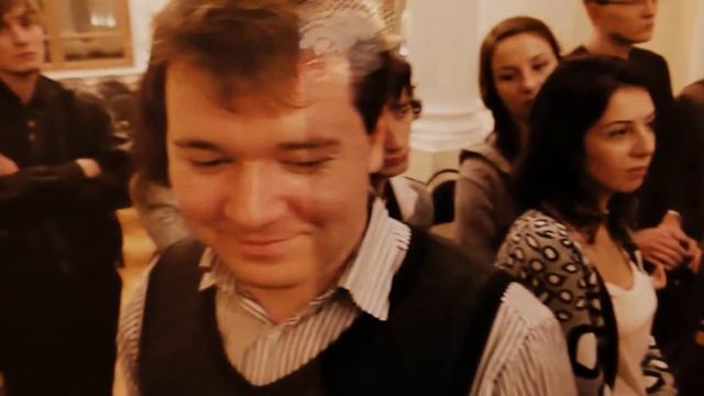 Guitar Luthier Alexander Blinov Plays Denis Azabagic