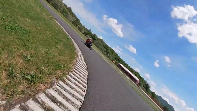 Novi Marof 3.5.19 Suzuki GSXR 1000 Le0 смотреть онлайн