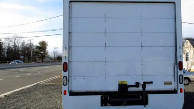 2015 GMC Savana G3500 ** 16 FOOT BOX TRUCK ** REAR RAMP ** (South Amboy, New Jersey) смотреть онлайн