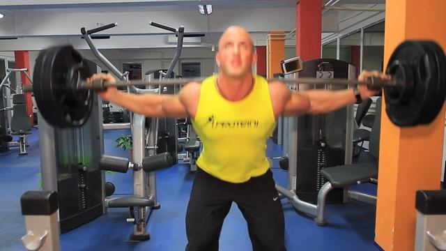 Benjamin: Trening Nog смотреть онлайн
