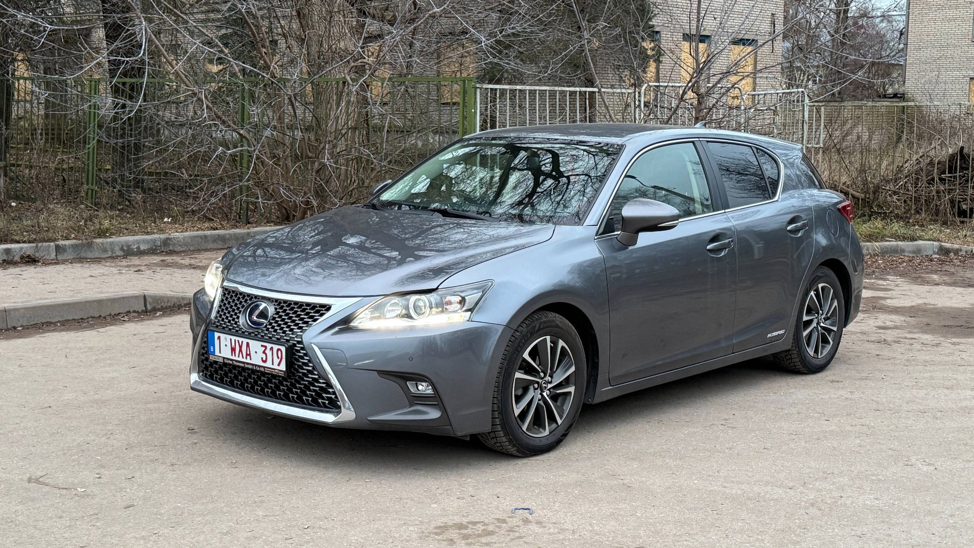 Hybrid Lexus CT200h . смотреть онлайн