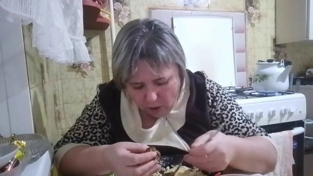 Мукбанг. Яичница и сосиска в тесте. смотреть онлайн