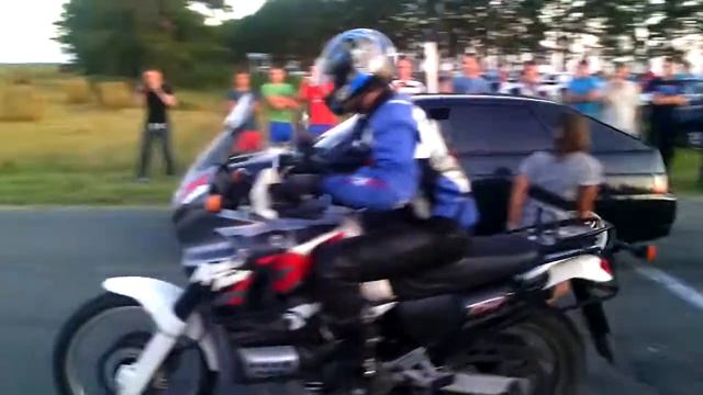 Прокаченый Turbo таз с трудом порвал мотоцикл хонда 750куб - 70л.с смотреть онлайн