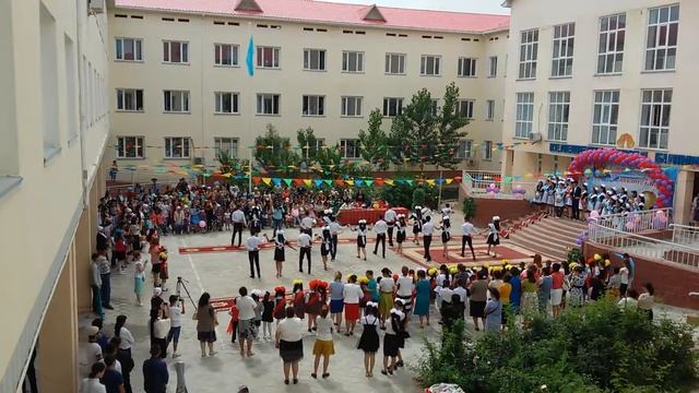 21 орта Мектеп 11,,А'' 11''Ə,, смотреть онлайн