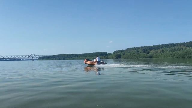 Mercury 25 vs Mercury 25 смотреть онлайн