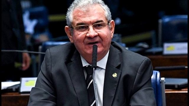 ACONTECEU AGORA смотреть онлайн