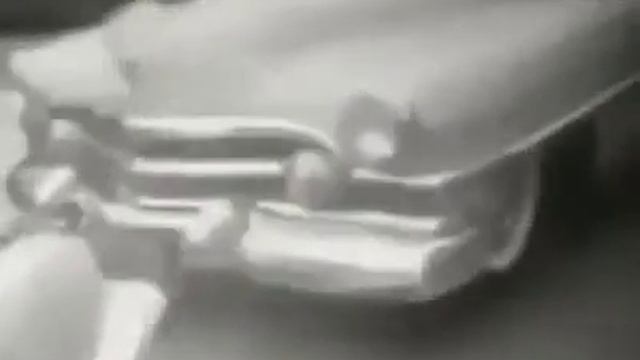 You Won't Believe The Parking Technology In This 1951 Cadillac  ....
