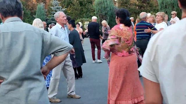 СЕЛЕН, СЕЛЕН! 2023 ТАНЦЫ ХАРЬКОВ #music #retrodancing смотреть онлайн