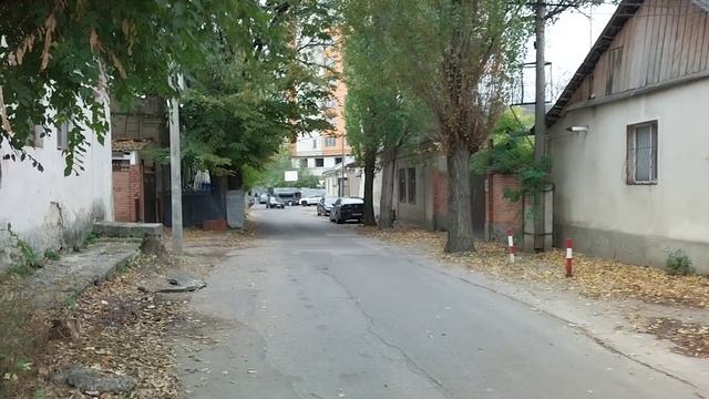 Молдова.Кишинёв, старые дома на Пушкинской горке. 3.11.23. смотреть онлайн