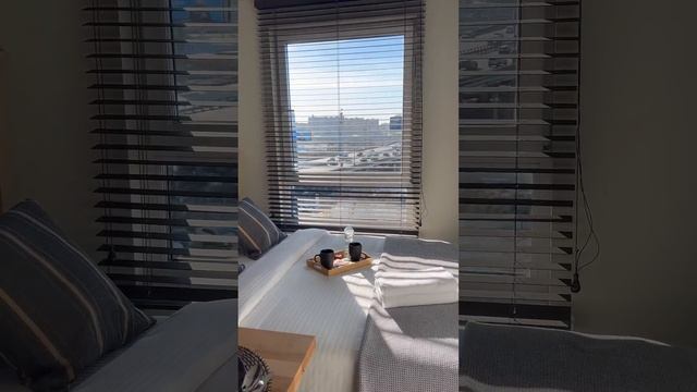 Обзор студии 15 кв.м. с максимально функциональным современным интерьером смотреть онлайн