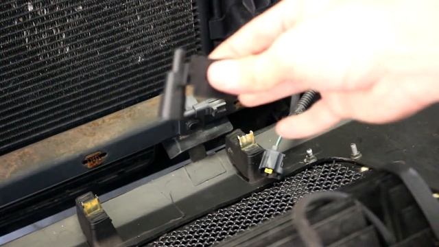 How to Replace Ambient Air Temperature Sensor - Jeep Wrangler JK смотреть онлайн