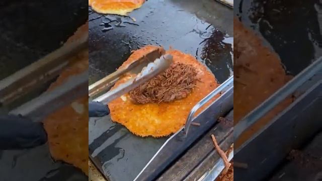 Это что,сырная шаурма?? смотреть онлайн